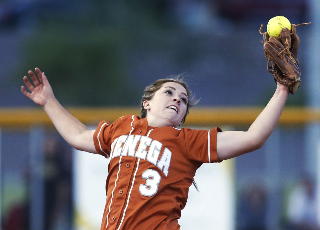 Salpointe vs. Cienega playoff softball